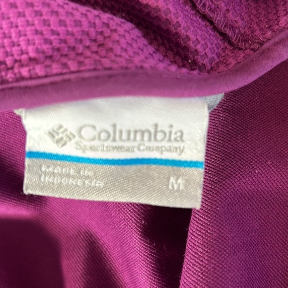 Size M Columbia spring/fall jacket - Picture 3 of 12